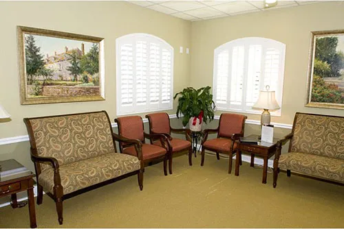 comfortable waiting area at {PRACTICE_NAME}